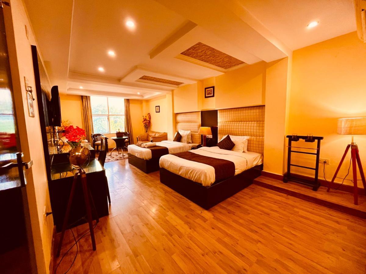Hotel Reo Twist, Haridwar Luaran gambar