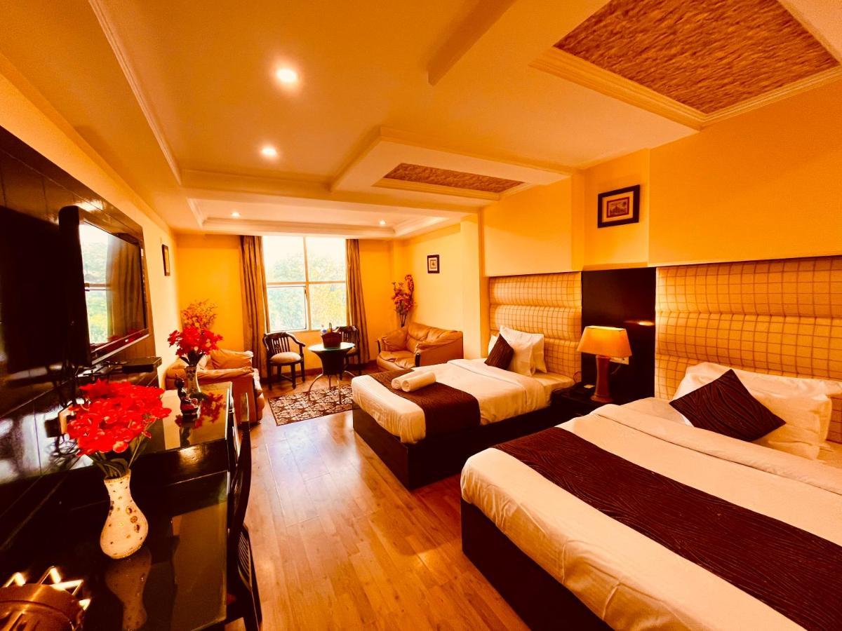 Hotel Reo Twist, Haridwar Luaran gambar